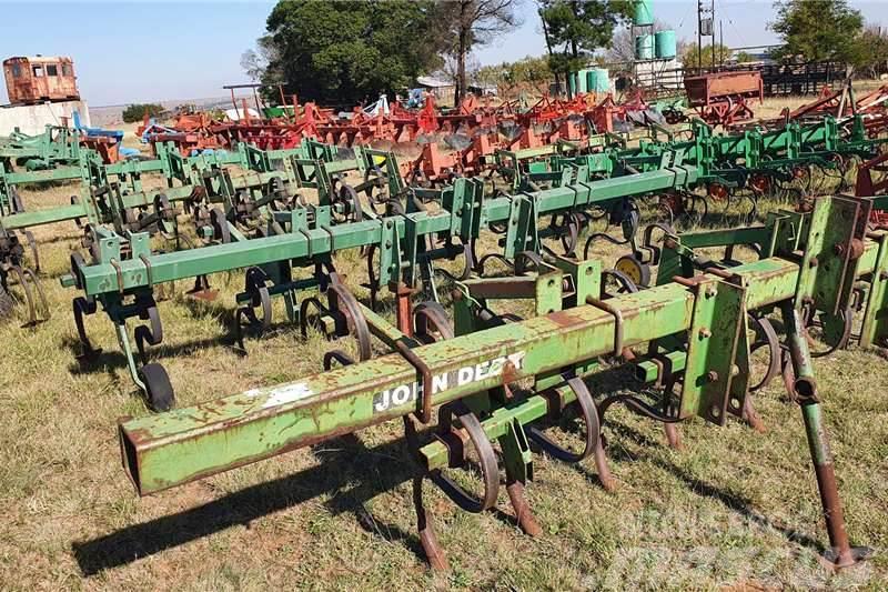  Other 4 row skoffels /tillers Other trucks