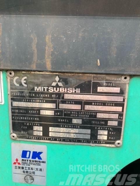 Mitsubishi FG25N Propan trucker