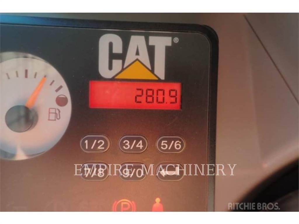 CAT 226D CA Kompaktlastere