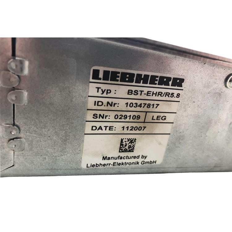 Liebherr R 924 C Lys - Elektronikk