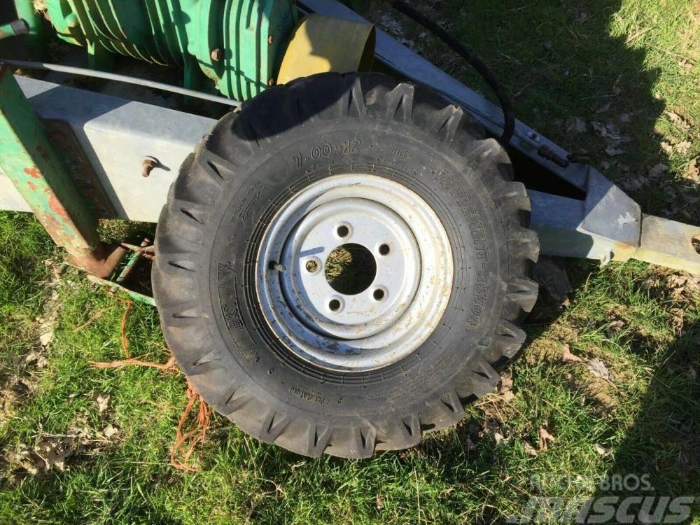  Dumper wheel and tyre 7.00 -12 £70 plus vat £84 Dekk, hjul og felger