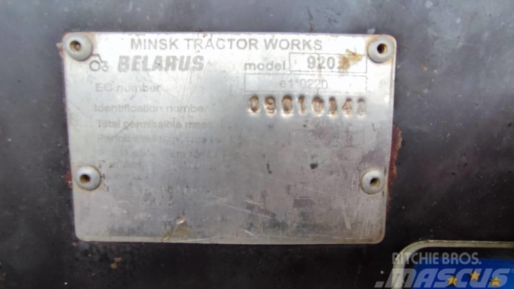 Belarus MTZ 920.3 Traktorer