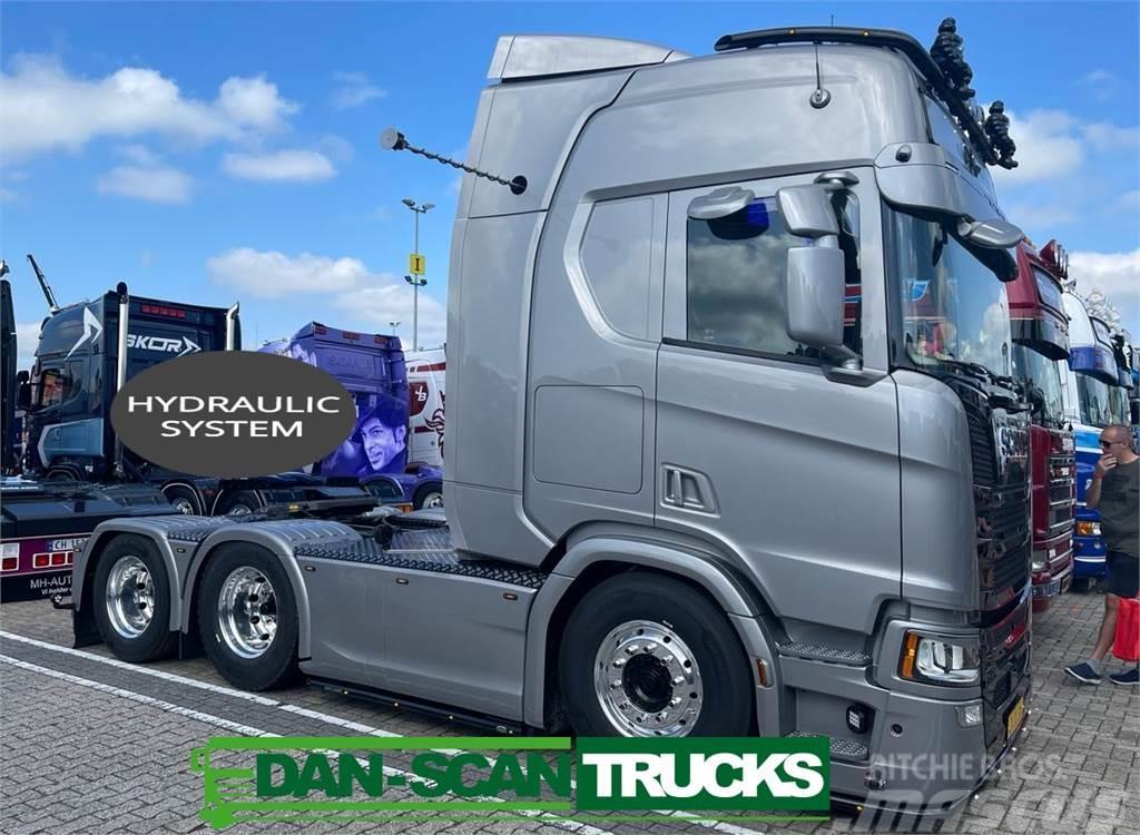 Scania R660 6x2 2950mm Hydr. Show Truck Trekkvogner