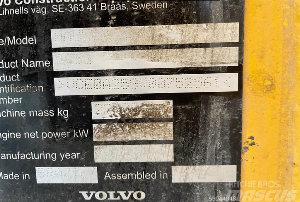 Volvo A25G Rammestyrte Dumpere