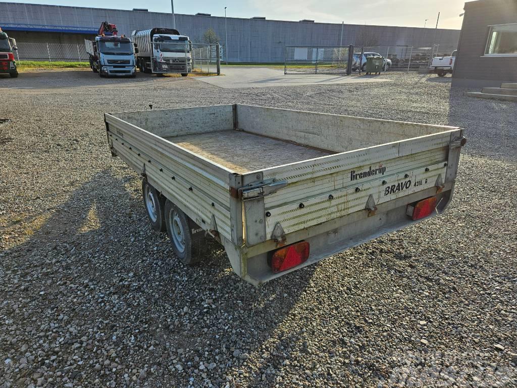 Brenderup 2 tons trailer model 4310 TB alu Planhengere