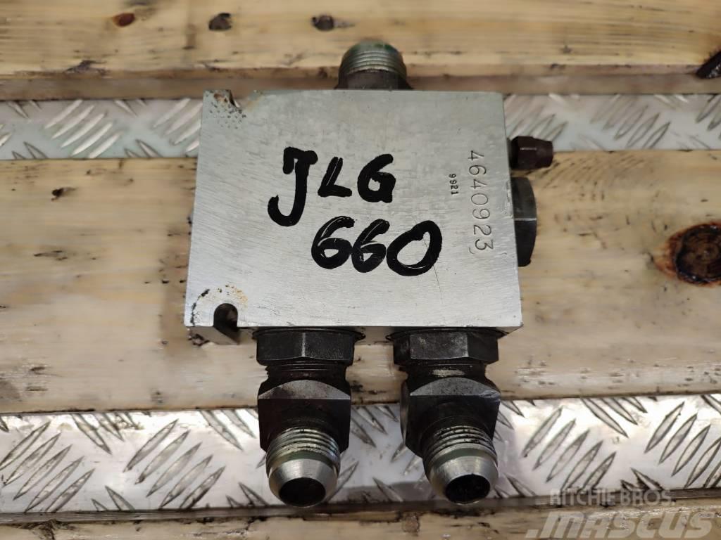 JLG Flow divider valve 4640923 JLG 660 Hydraulikk