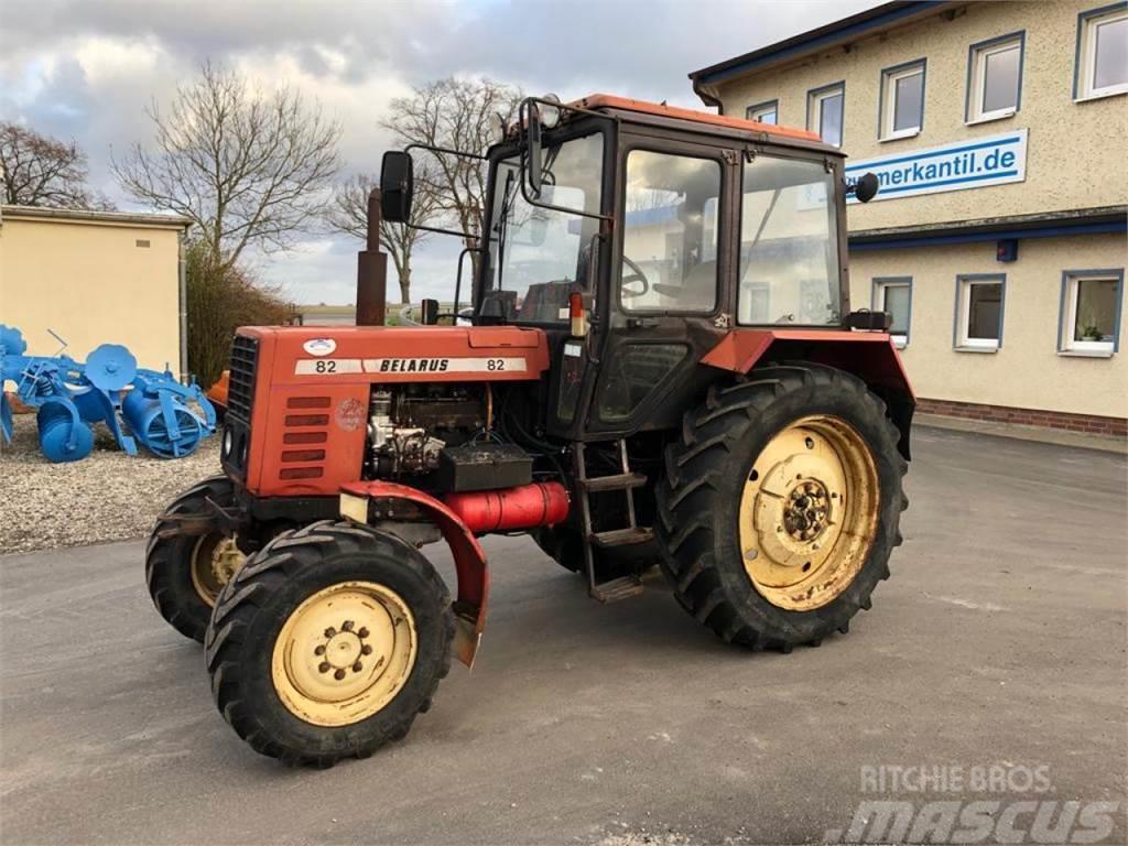 Belarus MTS 820 Traktorer