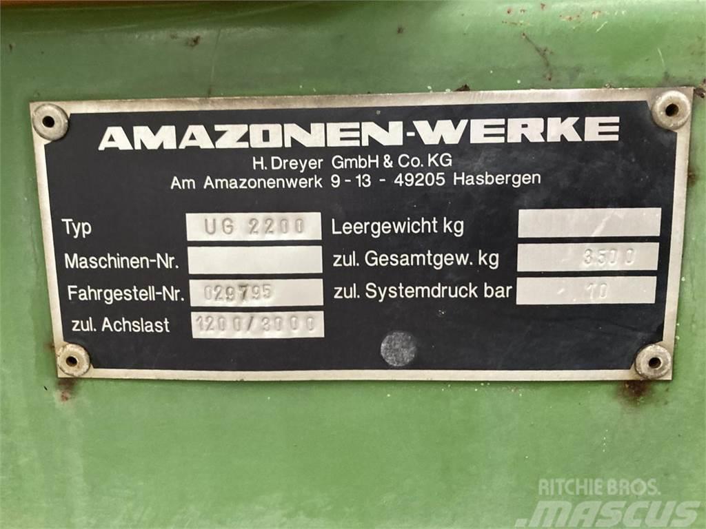 Amazone UG 2200 Slepesprøyter