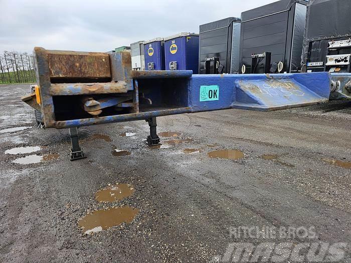 Groenewegen 3 AXLE CONTAINER CHASSIS 40 FT 2X20 FT 20 MIDDLE G Containerchassis Semitrailere