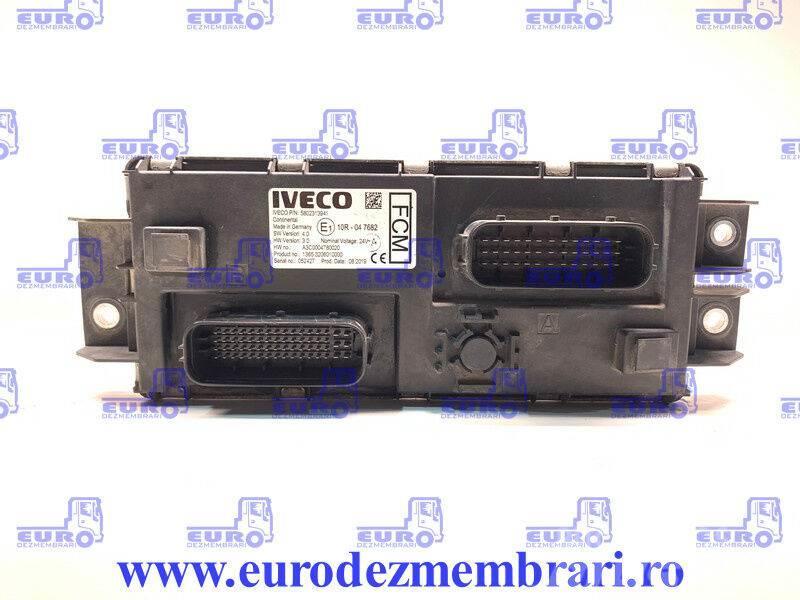 Iveco S-WAY FCM 5802313941 Lys - Elektronikk