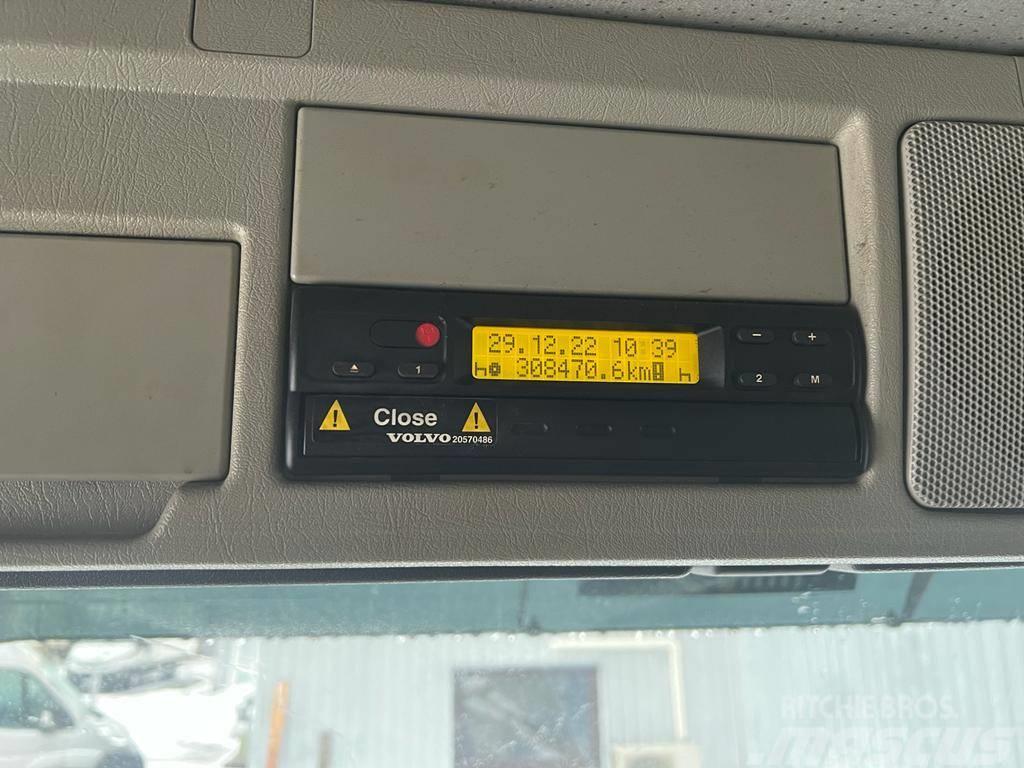 Volvo FM9 300, 4x2 HIAB CRANE Kranbil