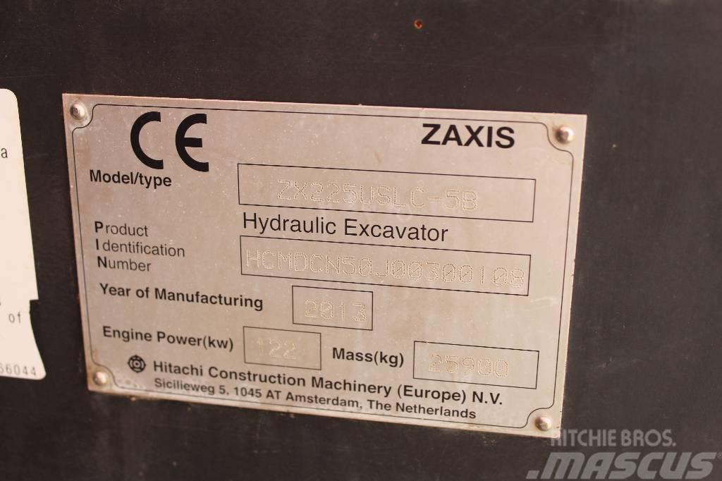 Hitachi ZX 225 USLC / Pyörittäjä, Kauha, Rasvari, Lämmitin Beltegraver