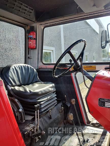 Massey Ferguson 575-2 Traktorer