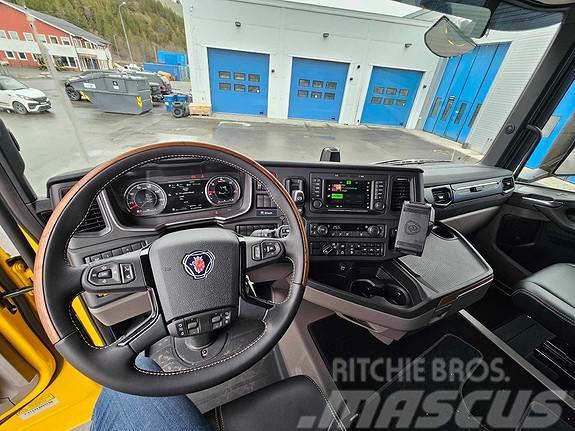 Scania R560 8X4 Tippbil