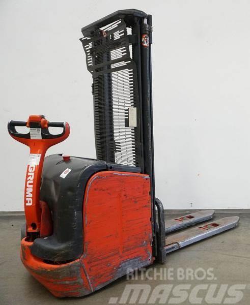 Linde L 14 372-03 Self propelled stackers