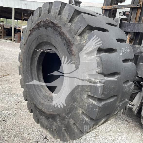 Goodyear 29.5x25 Dekk, hjul og felger