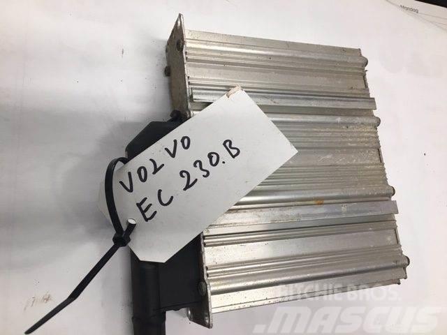  El-bokse ex. Volvo EC230B Lys - Elektronikk