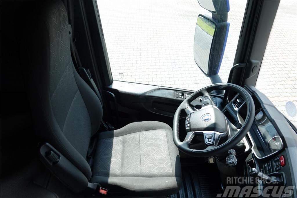 Scania R 450 / RETARDER / NOWY MODEL / 2018 ROK Trekkvogner