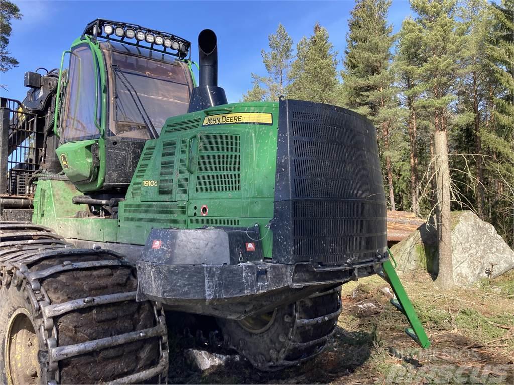 John Deere 1910G Forwarders