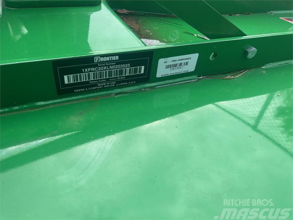 John Deere RC2060 Rundballerivere, -kuttere og -utpakkere