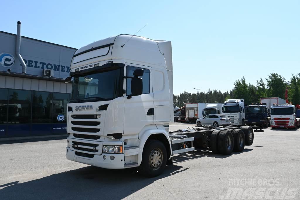 Scania R580 8x4*4 Tridem Euro6 Chassis