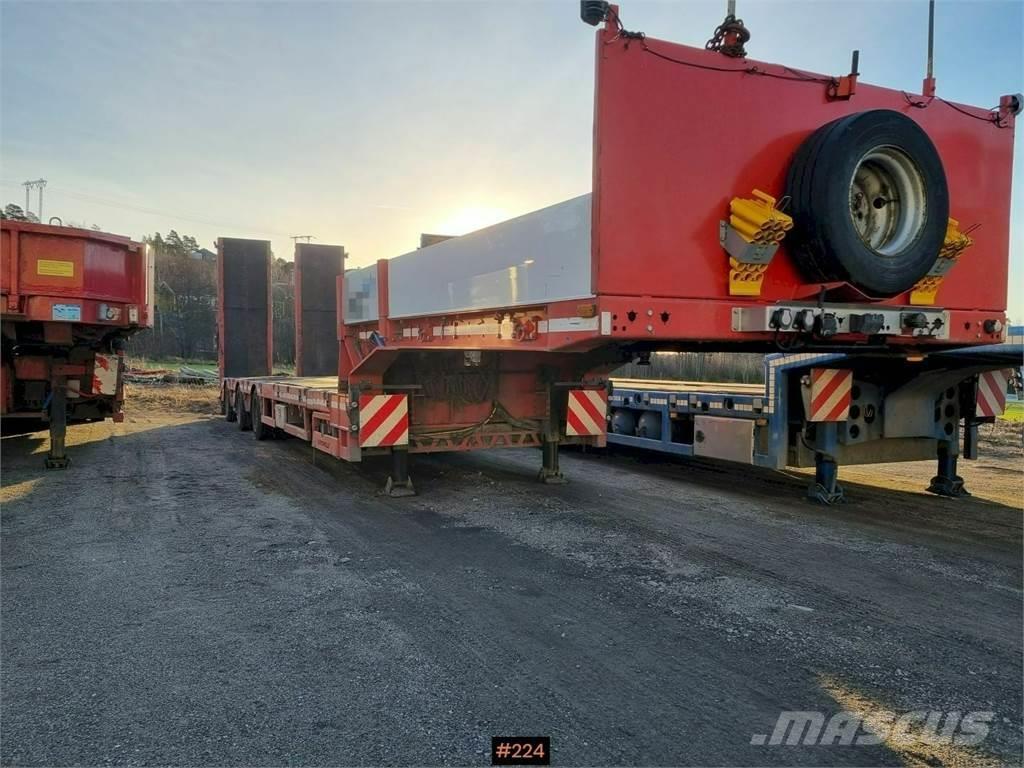Faymonville Multimax. 6m extension and stearing on all axles. Andre hengere