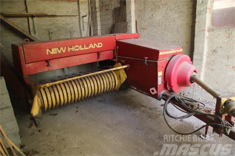 New Holland 376 småballepresser Øvrige landbruksmaskiner