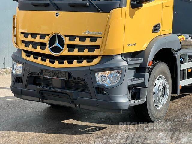 Mercedes-Benz Arocs 2646 mit HYVA 2047-S Abrollkipper *NEU* Krokbil