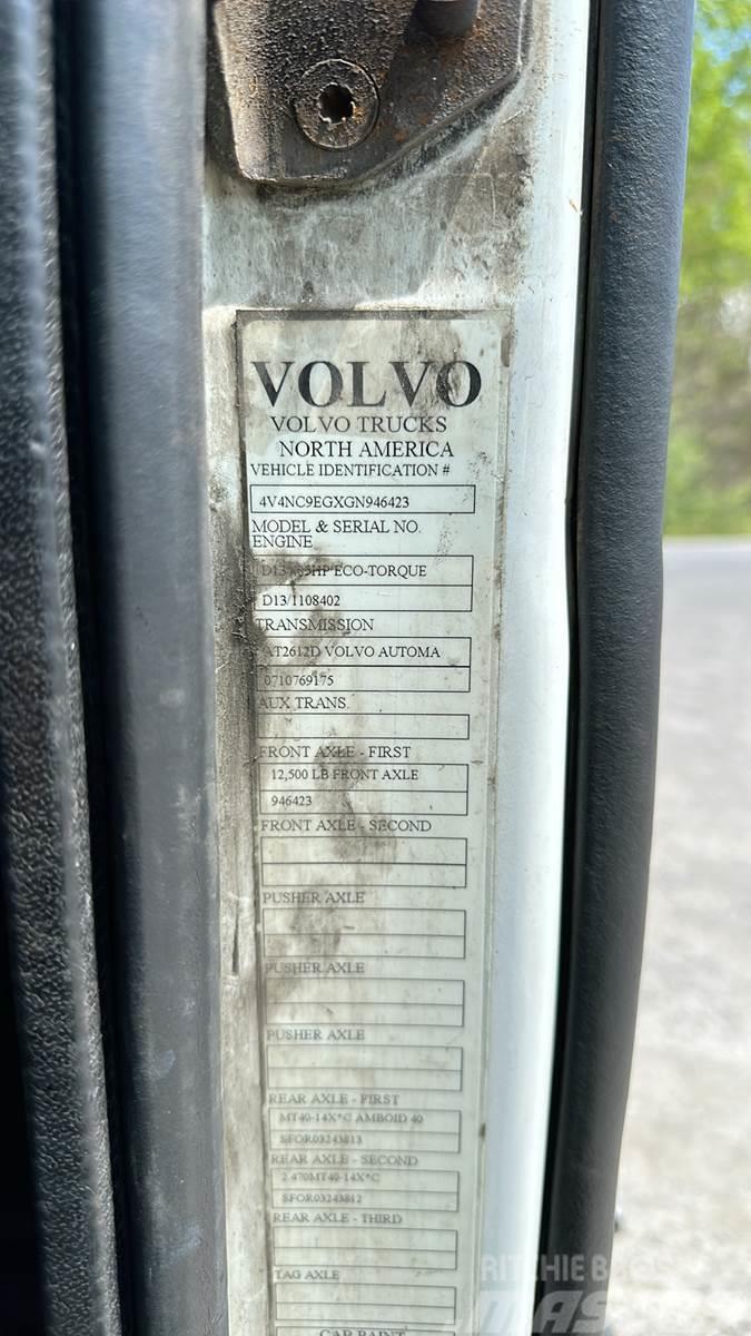 Volvo VNL300 Trekkvogner