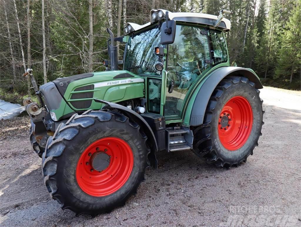 Fendt 211 Vario TMS Traktorer