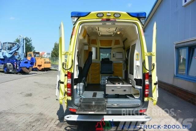 Mercedes-Benz Sprinter 316 RTW Ambulance Mobile Delfis Rettung Andre lastebiler