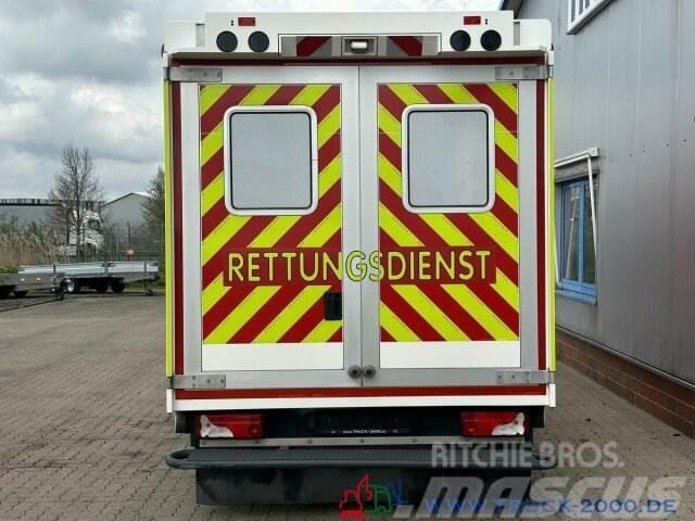 Mercedes-Benz Sprinter 519 CDI RTW Rettung Krankenwagen 124TKM Andre lastebiler