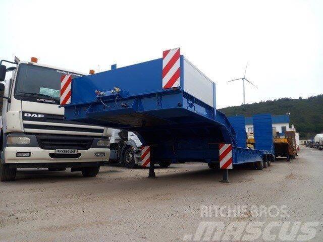 Andover /Tipo: SFCL 36 Porta Máquinas Andover 3 Eixos Pneu Low loader-semi-trailers