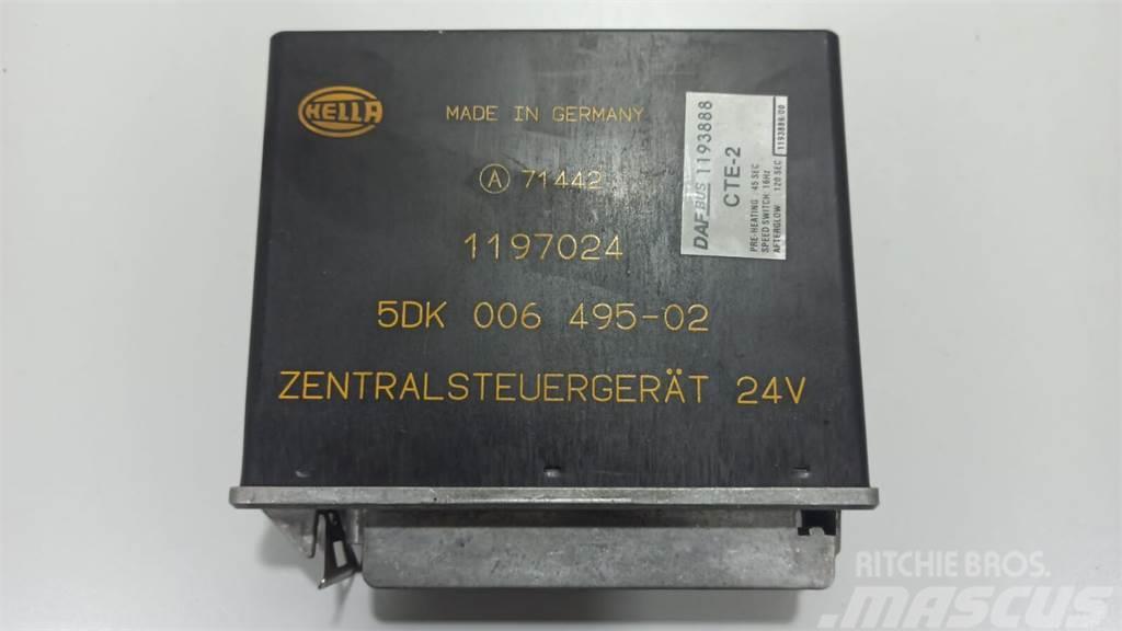 DAF /Tipo: SB 3000 Unidade de Controlo Luzes Daf 11970 Lys - Elektronikk