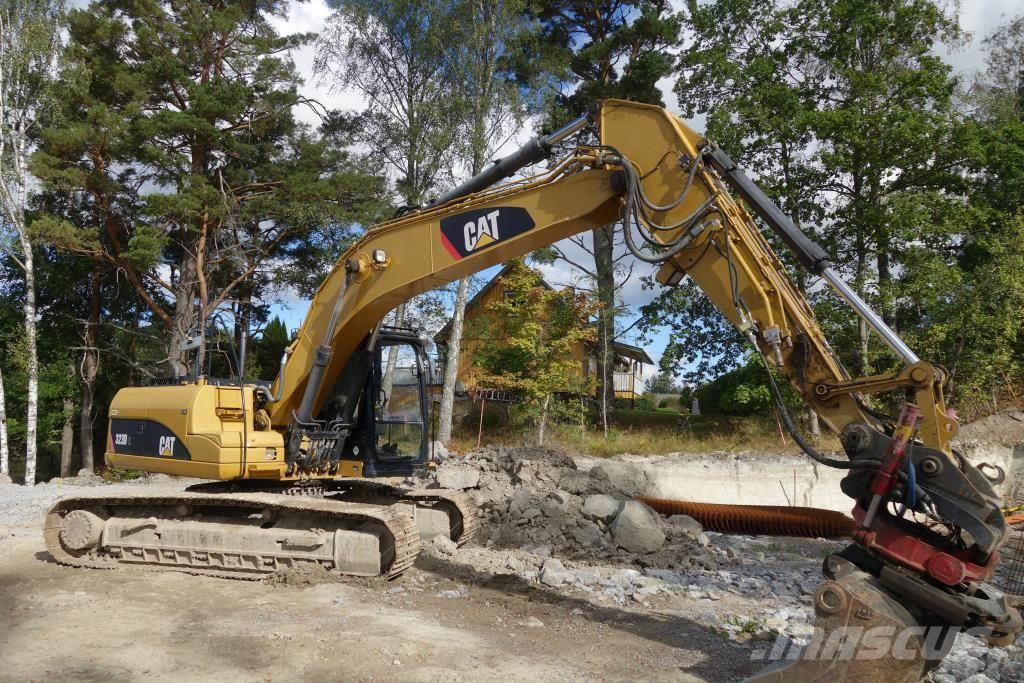 Caterpillar 323D Beltegraver