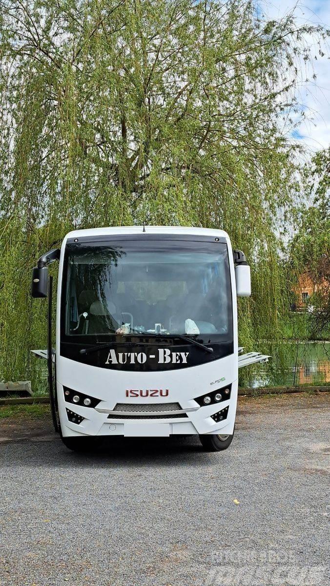 Isuzu Novo Ultra Bus Intercity busser