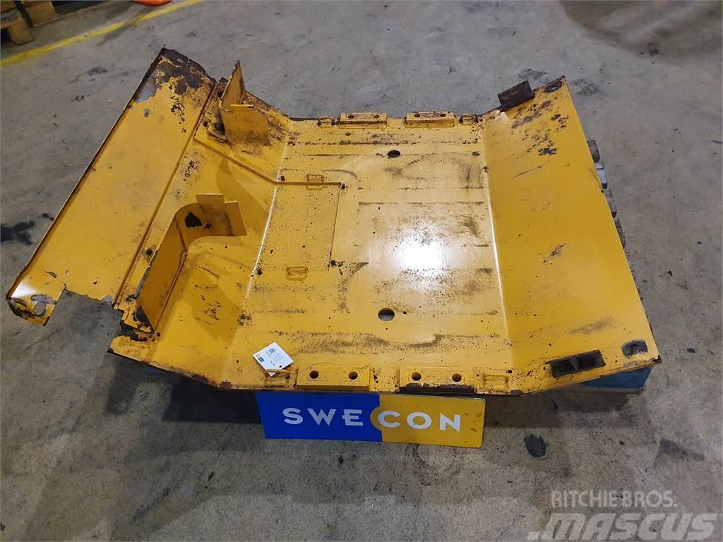 Volvo L120E BELLY GUARD Chassis and suspension