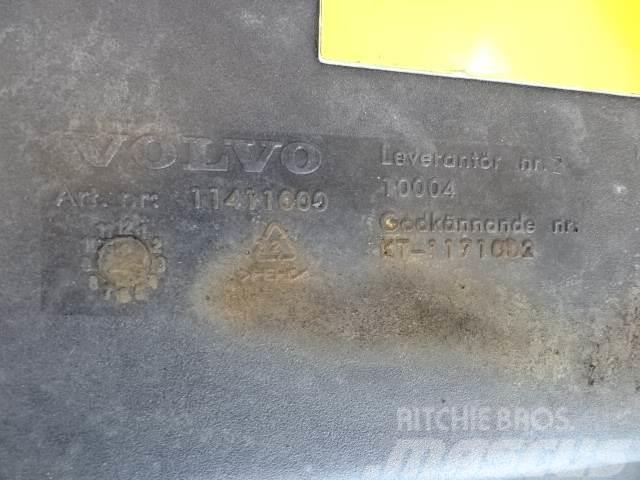 Volvo L120F BRÄNSLETANK Andre komponenter