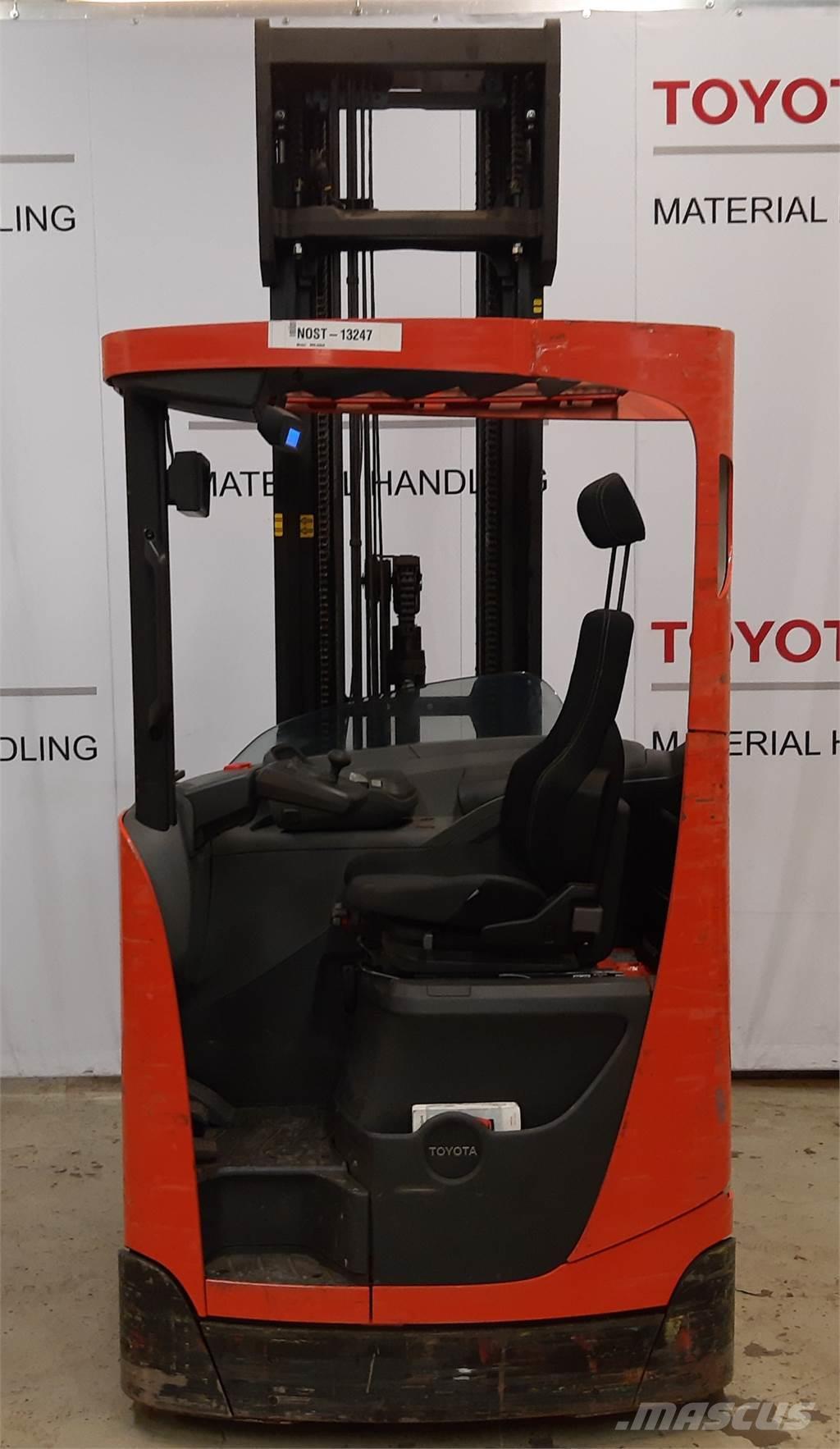 BT RRE160HE Skyvemasttruck