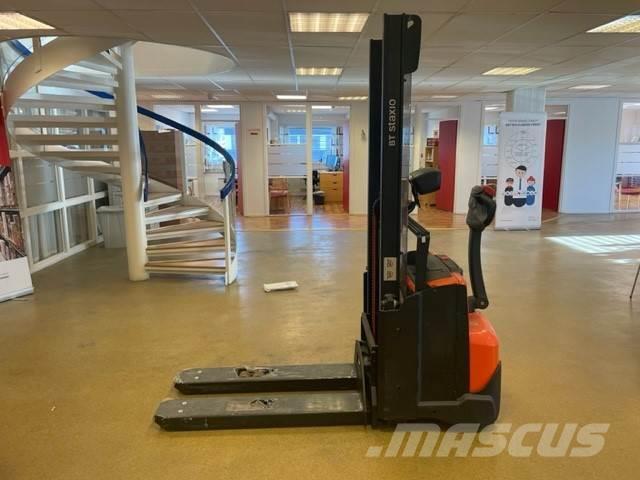 Toyota SWE120L Ledestablere