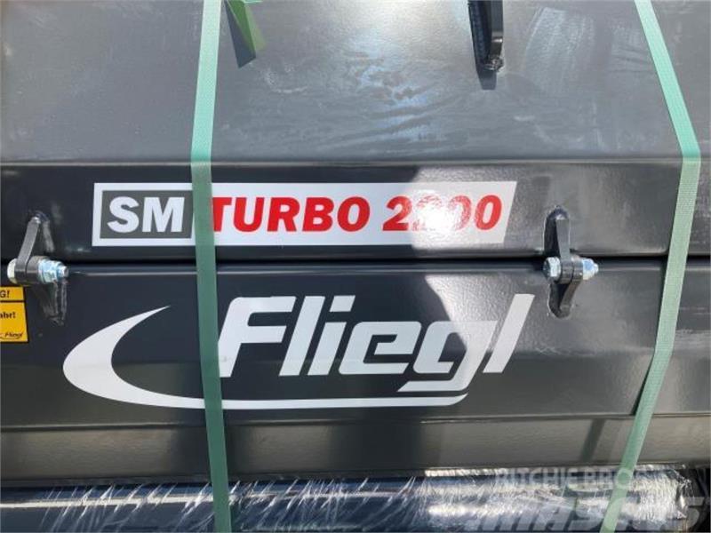 Fliegl SM TURBO 2200 Slåmaskiner