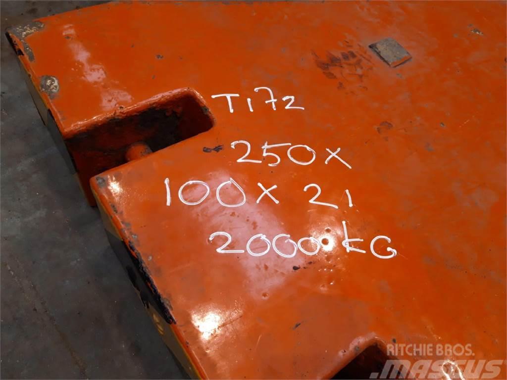 Terex Demag Demag AC 155 counterweight 2,0 ton Kran deler og utstyr