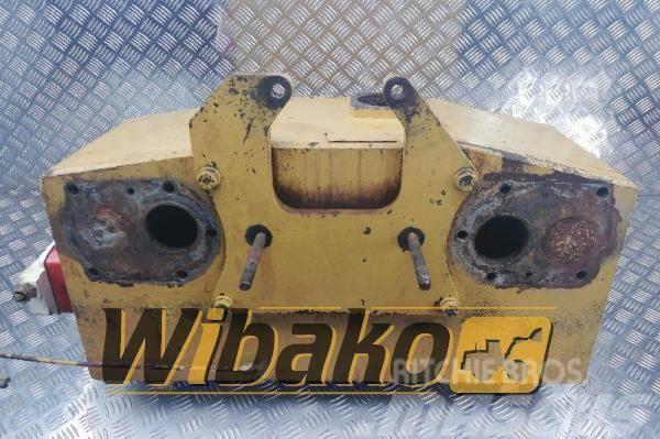 CAT Coolant tank Caterpillar 3408 7W0315-243 Andre komponenter