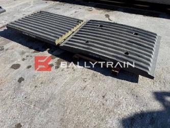 Sandvik QJ341 Jaw Plates (Extec C12 / Sandvik QJ340)