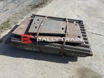 Sandvik QJ340 Jaw Plates & Cheek Plates (Tall/Super Tooth)
