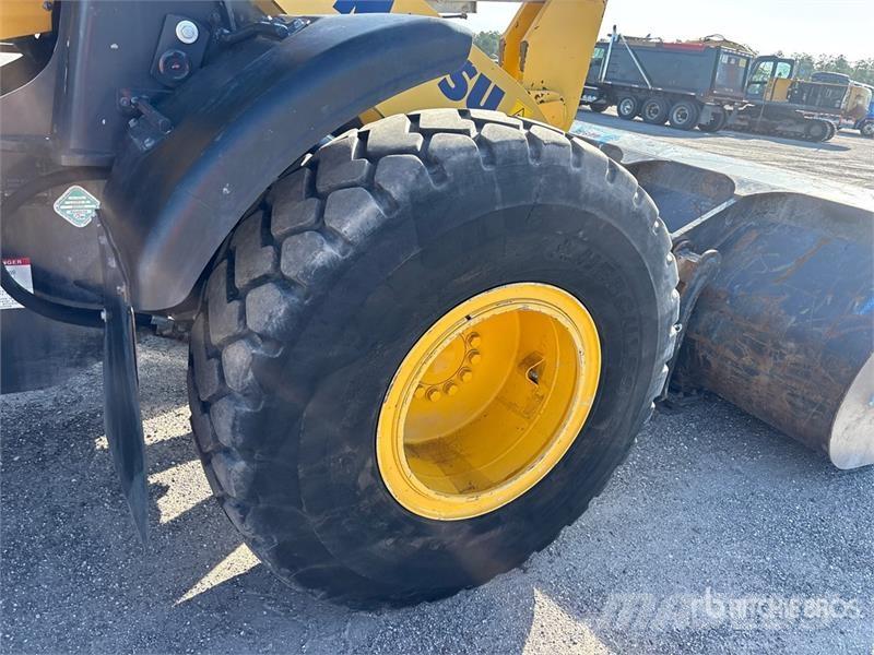 Komatsu WA270-8 Hjullastere