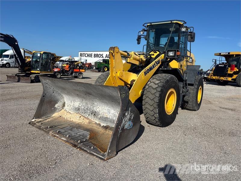 Komatsu WA270-8 Hjullastere