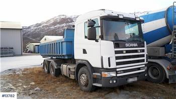 Scania 144G 460 tipper truck