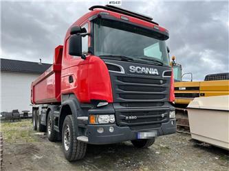 Scania R580 8x4 w/ low km