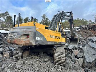 Volvo EC360 BLC Tracked excavator w/ digging bucket and 
